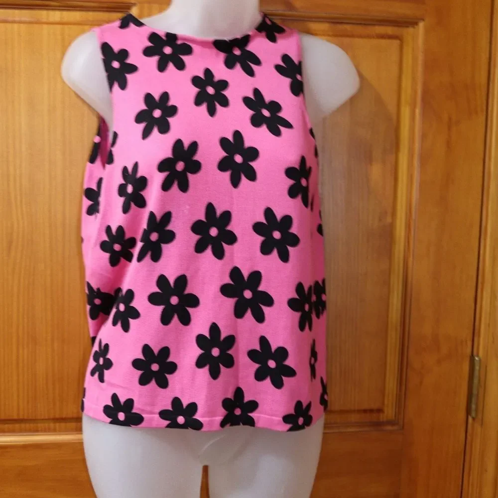 Joseph A. Qu'est Ce Bright Pink with Black Daisy Print Cardigan Sweater & Shell